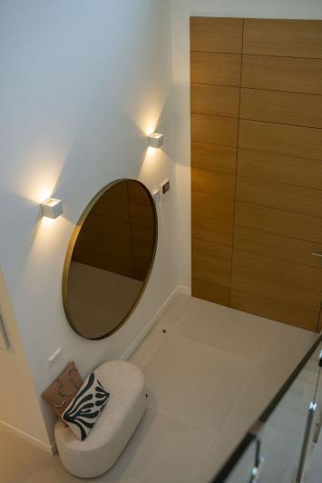 Image No.38-4 Bed Semi-Detached for sale