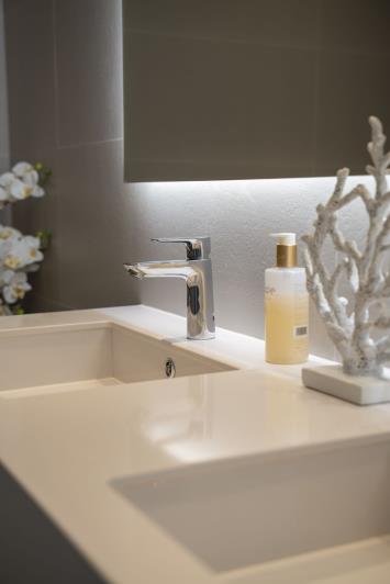 Image No.43-4 Bed Semi-Detached for sale