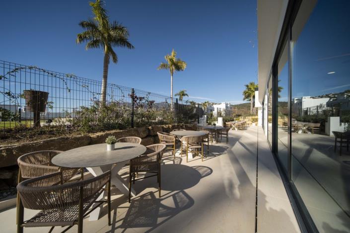 Image No.59-4 Bed Semi-Detached for sale