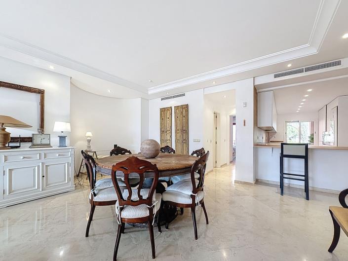 Image No.30-2 Bed Apartment for sale