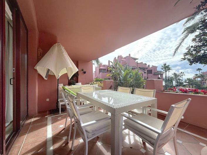 Image No.38-2 Bed Apartment for sale