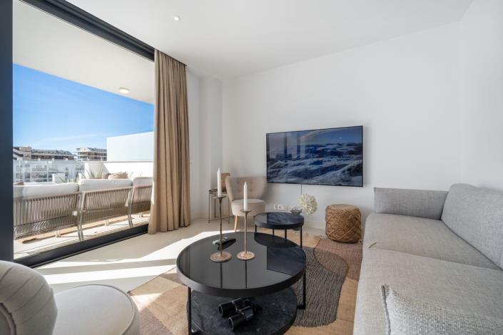 Image No.8-2 Bed Apartment for sale