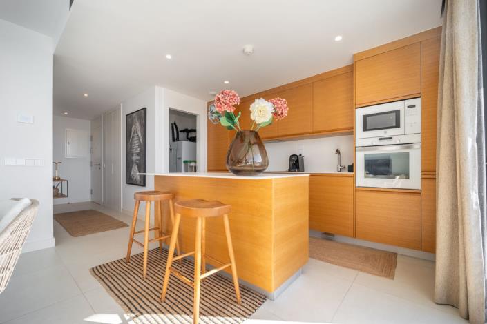 Image No.11-2 Bed Apartment for sale