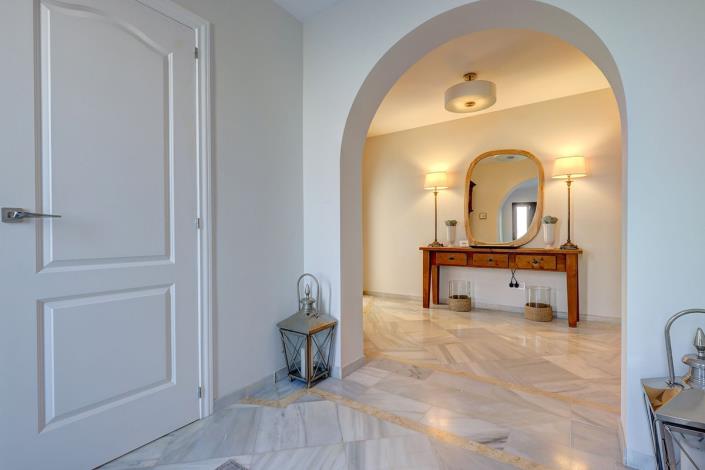 Image No.18-4 Bed Villa / Detached for sale