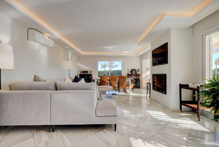 Image No.21-4 Bed Villa / Detached for sale