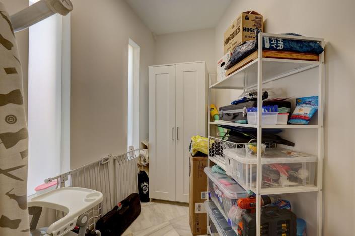 Image No.56-4 Bed Villa / Detached for sale