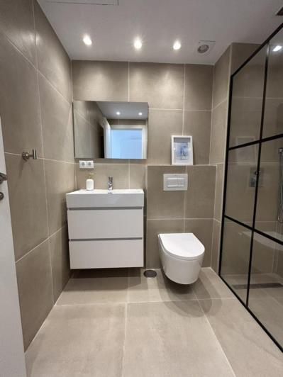 Image No.18-2 Bed Apartment for sale