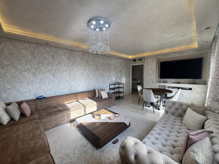 Image No.18-2 Bed Apartment for sale