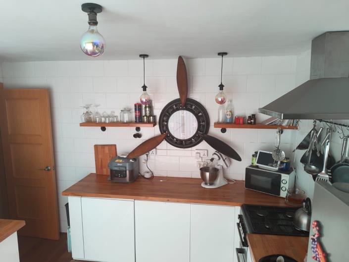 Image No.6-2 Bed Townhouse for sale