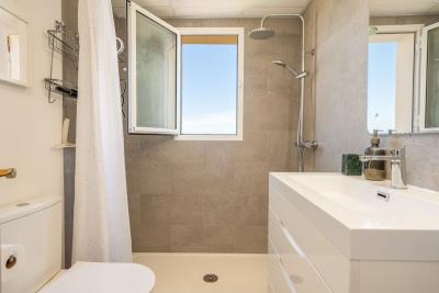 13-5fd73dea700db77384c091ca9818b1a9