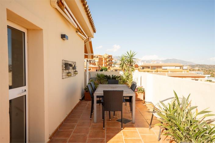 Image No.22-3 Bed Apartment for sale