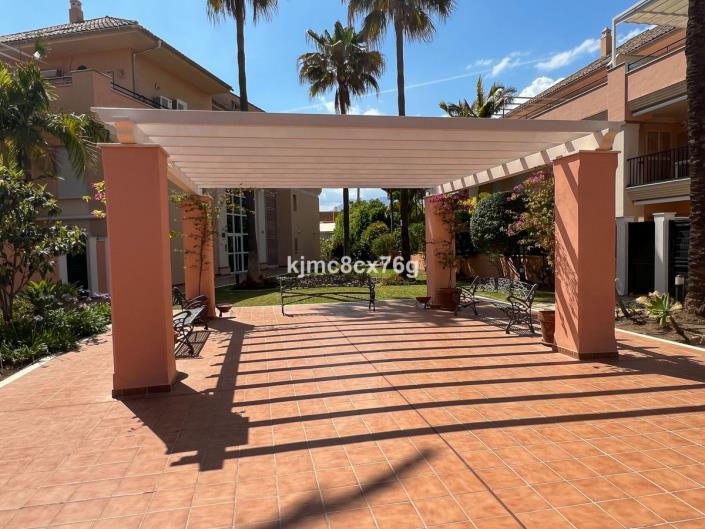 Image No.26-2 Bed Apartment for sale