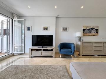 7-aa4cc561180b369757c0bb4af9886cd3