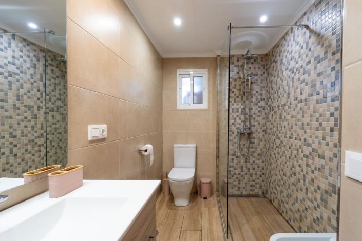 Image No.18-3 Bed Apartment for sale