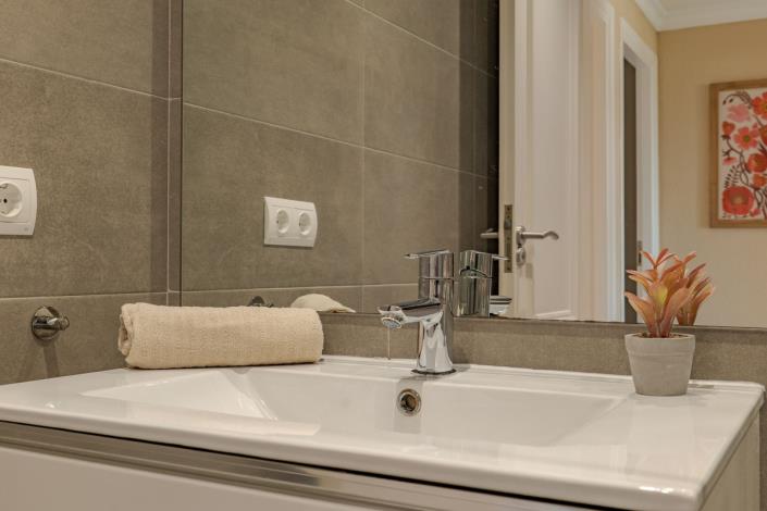 Image No.38-3 Bed Apartment for sale