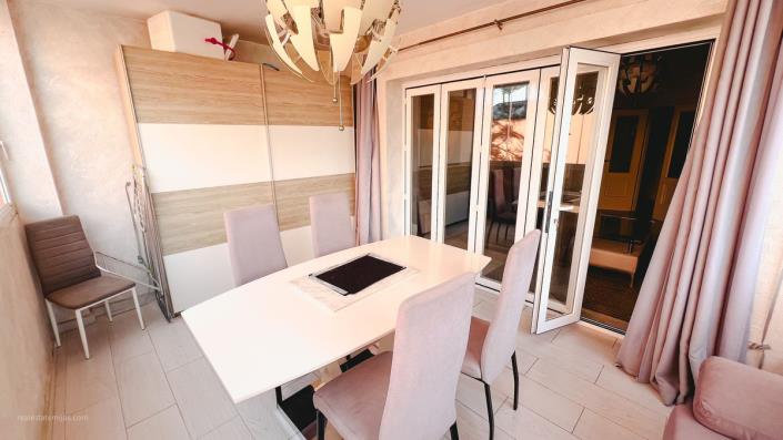 Image No.2-3 Bed Apartment for sale