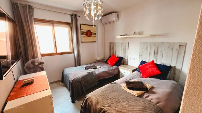 Image No.12-3 Bed Apartment for sale