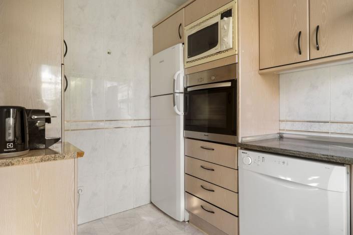 Image No.11-2 Bed Apartment for sale