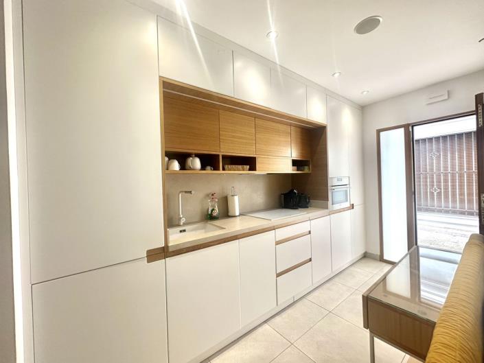 Image No.7-2 Bed Townhouse for sale