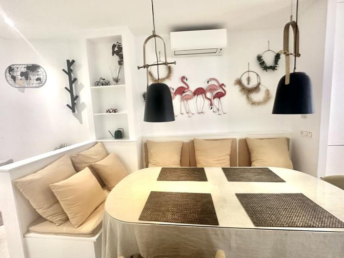 Image No.11-2 Bed Townhouse for sale