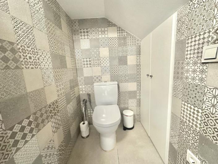 Image No.35-2 Bed Townhouse for sale