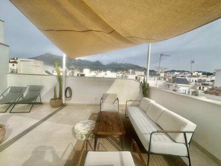 Image No.45-2 Bed Townhouse for sale