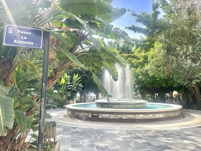 Image No.54-2 Bed Townhouse for sale