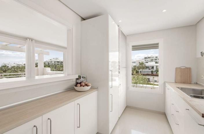 Image No.5-2 Bed Apartment for sale