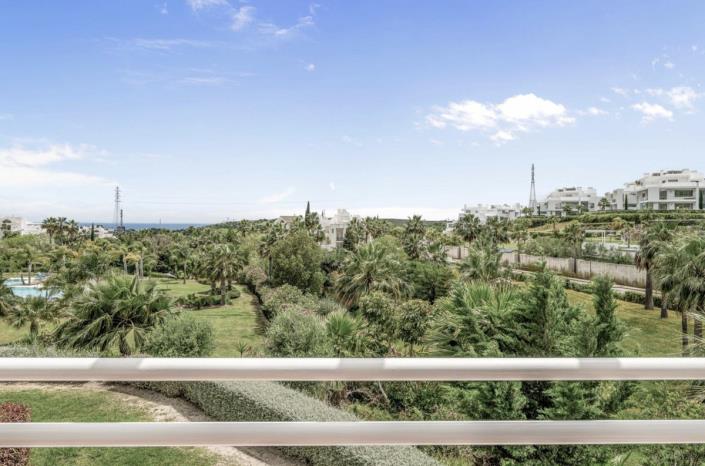 Image No.16-2 Bed Apartment for sale