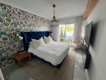 11-20939a0134ad724a8cb2a801094d15a4