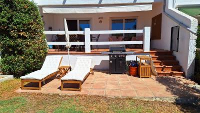 11-20939a0134ad724a8cb2a801094d15a4