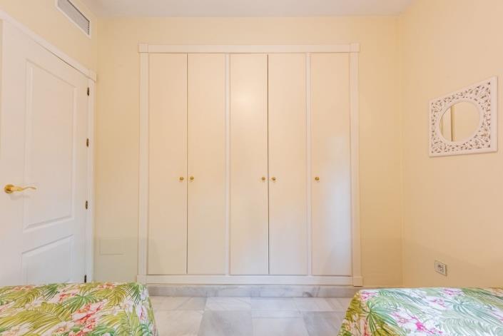 Image No.13-2 Bed Apartment for sale