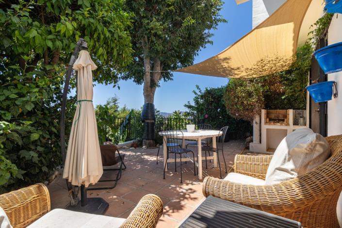 Image No.3-2 Bed Semi-Detached for sale