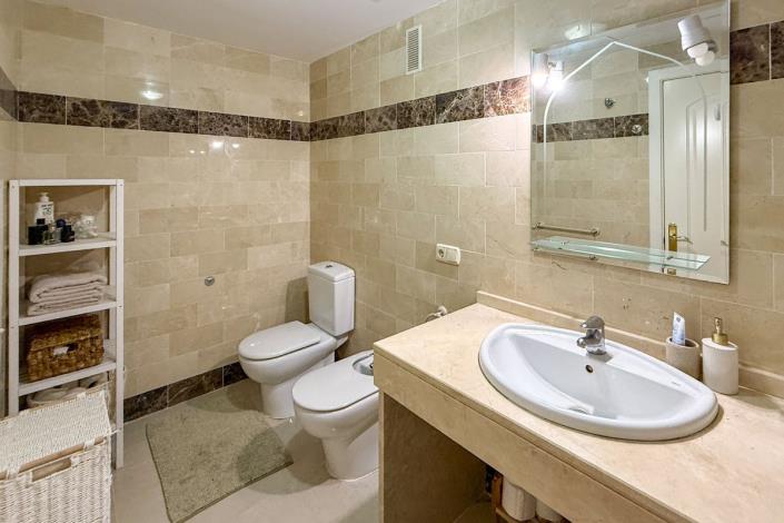 Image No.5-1 Bed Penthouse for sale