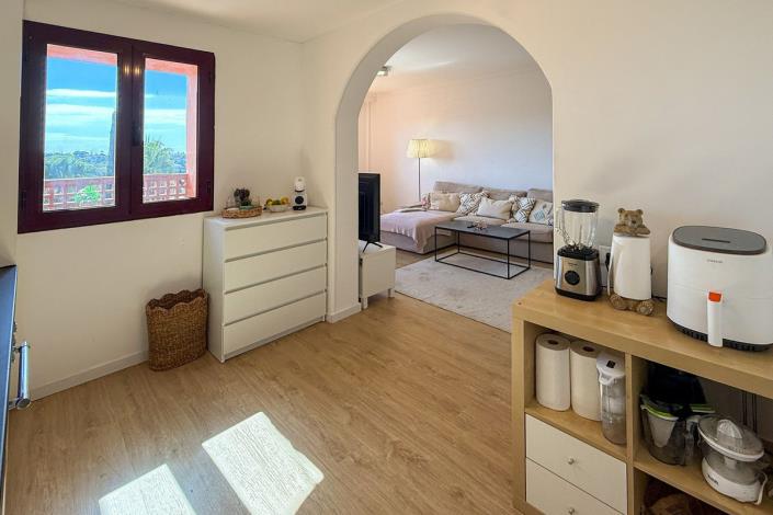 Image No.19-1 Bed Penthouse for sale