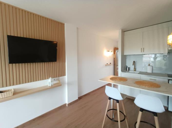 Image No.2-Studio for sale