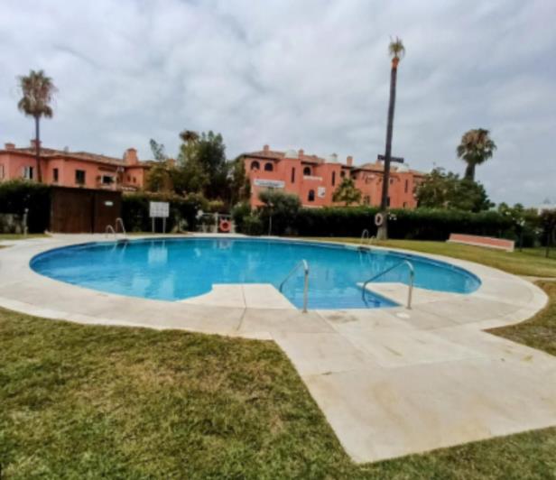 Image No.19-Studio for sale