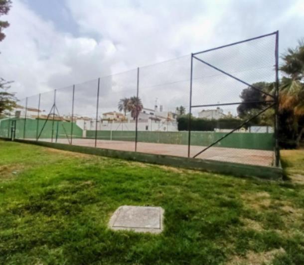 Image No.20-Studio for sale