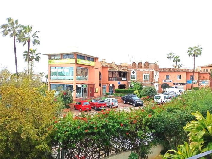 Image No.26-Studio for sale