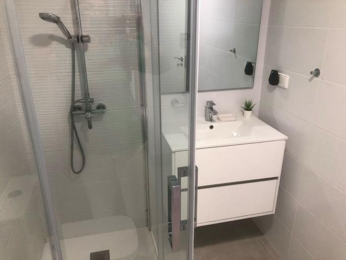 Image No.15-2 Bed Apartment for sale