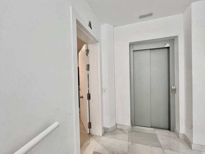 Image No.18-2 Bed Apartment for sale