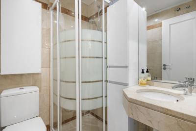 13-5fd73dea700db77384c091ca9818b1a9