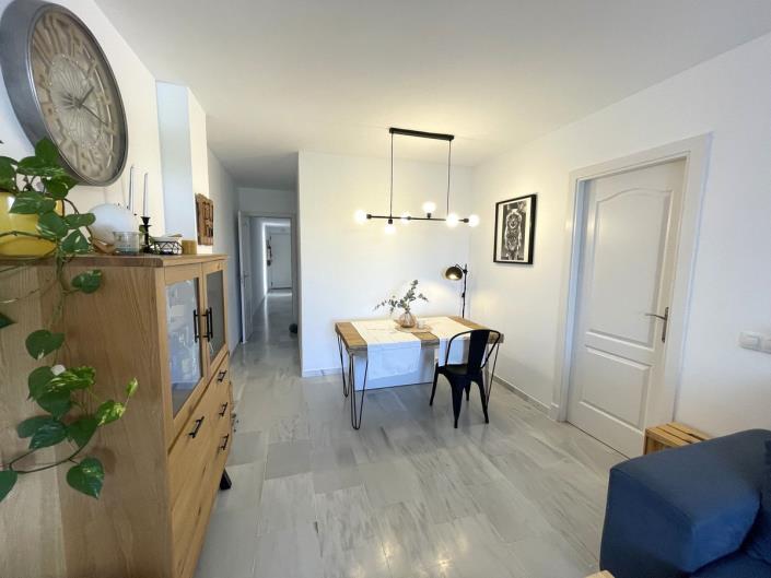 Image No.15-4 Bed Apartment for sale