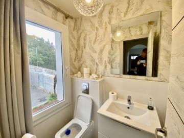 2-5bd7b9d04b45e33852eaf0ec6670150d