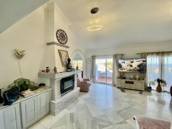 Image No.21-5 Bed Villa for sale