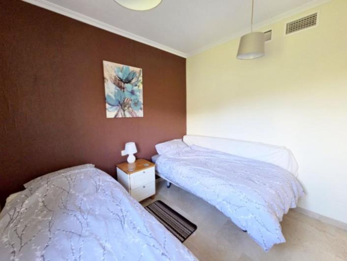 Image No.16-2 Bed Apartment for sale