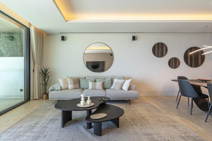 Image No.10-2 Bed Apartment for sale