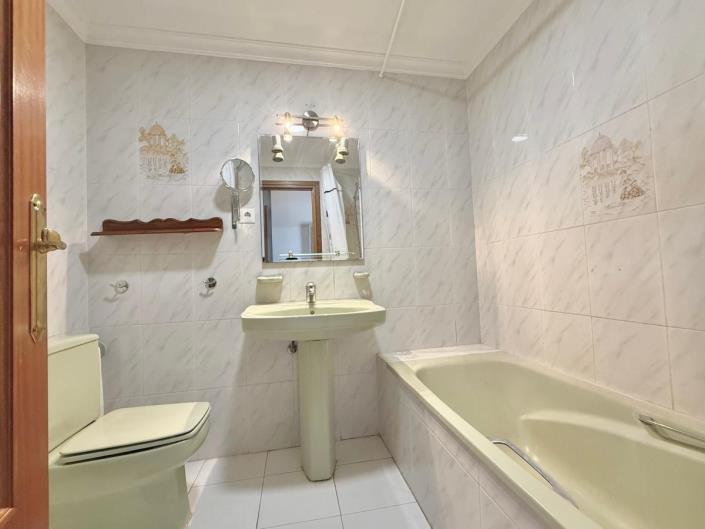 Image No.18-2 Bed Penthouse for sale