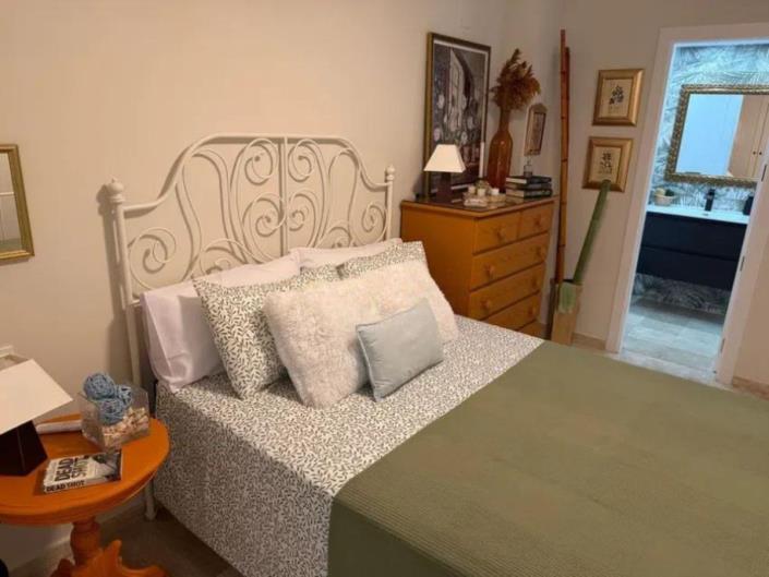 Image No.14-2 Bed Apartment for sale