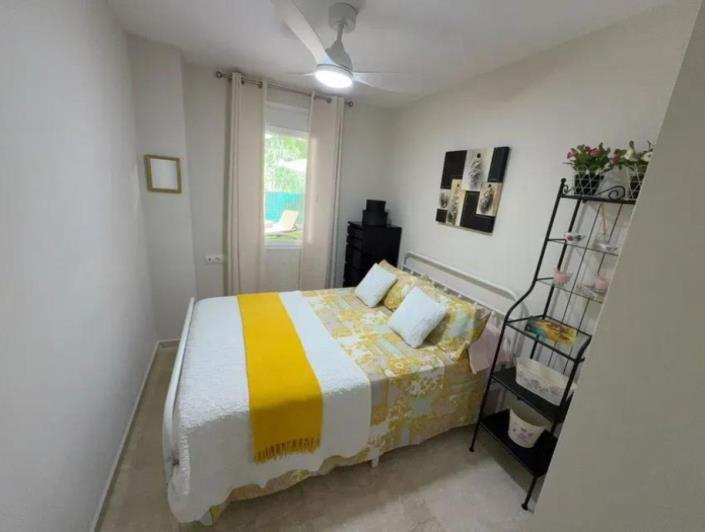 Image No.24-2 Bed Apartment for sale